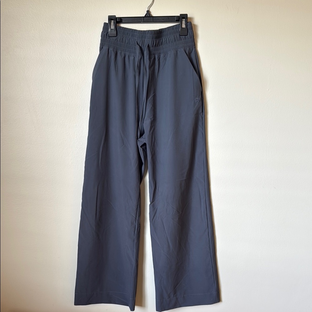 Albion fit wide leg dress pants